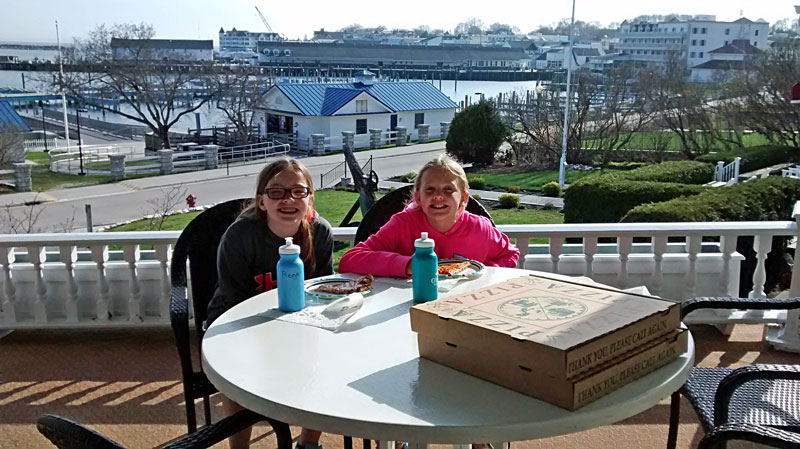 pizza on the porch of island house hotel